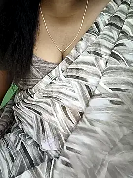 Snapshot of tamil_subha69 chatting on 27, 12, 2024 tamil subha69 online show from 27, 12, 2024