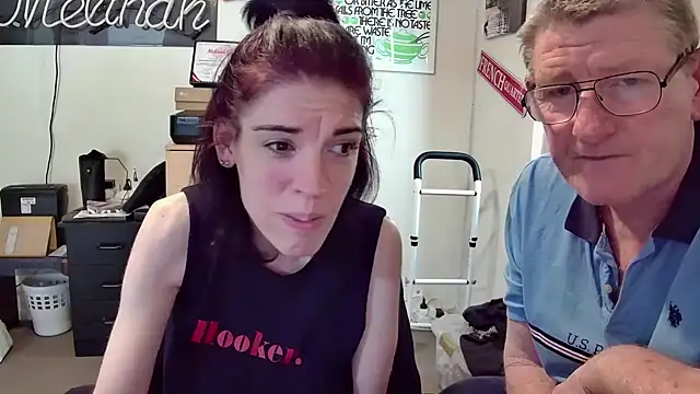Snapshot of MelinahViking chatting on 22, 11, 2025 MelinahViking online show from 22, 11, 2025