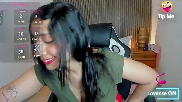 venuz lee online show from 30, 1, 2025