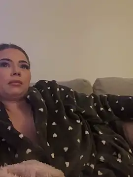 Snapshot of chelsiekink3 chatting on 21, 3, 2025 chelsiekink3 online show from 21, 3, 2025