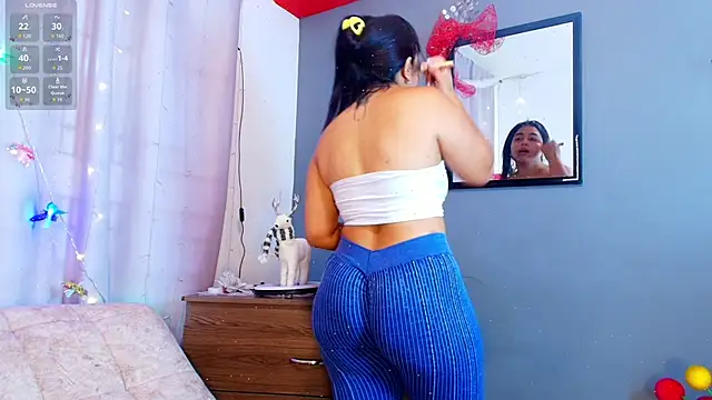 Snapshot of jade_brunnette chatting on 21, 12, 2025 jade brunnette online show from 21, 12, 2025