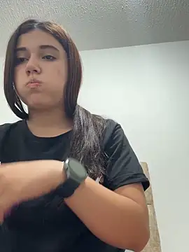 mia cooper 24 online show from 9, 3, 2025