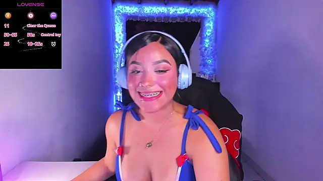 Mariana Hasper  online show from 10, 12, 2024