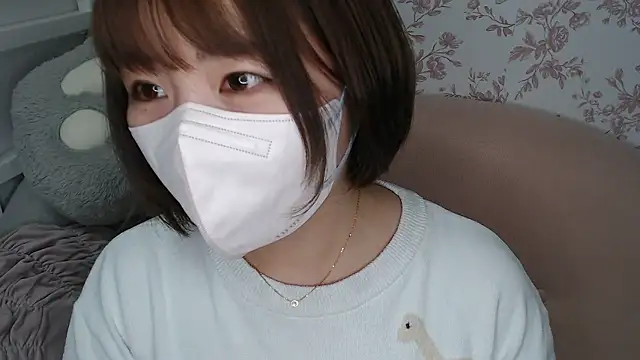 Snapshot of mei_hosina chatting on 24, 7, 2026 mei hosina online show from 24, 7, 2026