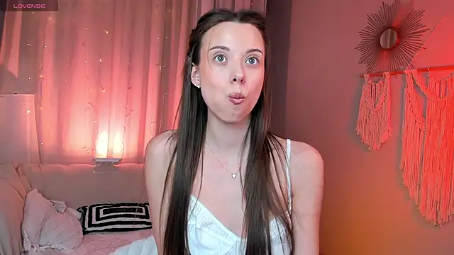 Snapshot of Goldy_Grace_ chatting on 13, 3, 2026 Goldy Grace online show from 13, 3, 2026