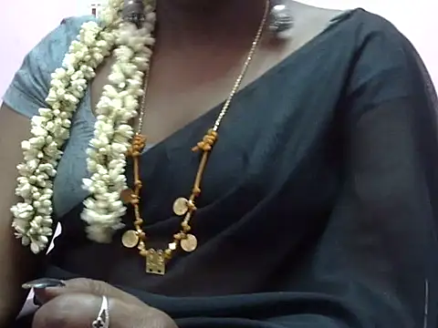 Hot akshara online show from 28, 3, 2026