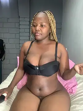 Snapshot of SexyAngeliqua chatting on 10, 5, 2026 SexyAngeliqua online show from 10, 5, 2026