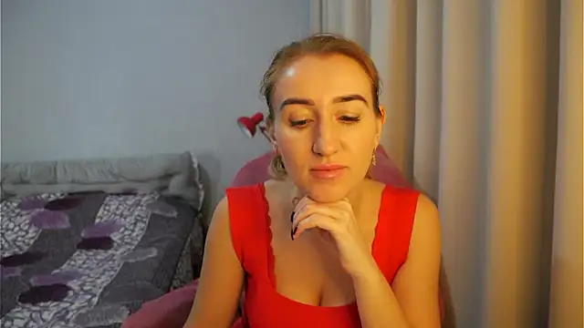 Snapshot of Sophiloren chatting on 16, 2, 2026 Sophiloren online show from 16, 2, 2026