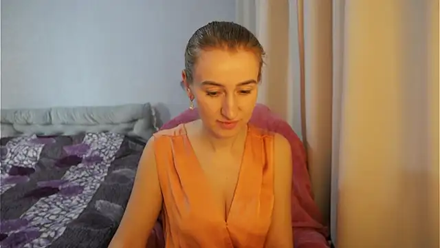 Snapshot of Sophiloren chatting on 7, 3, 2026 Sophiloren online show from 7, 3, 2026