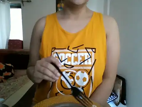 Snapshot of MakeMeCumAhh chatting on 7, 10, 2025 MakeMeCumAhh online show from 7, 10, 2025