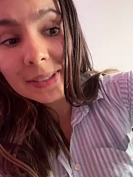 SofiaG  online show from 10, 3, 2026