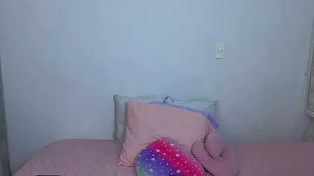 Lorenne Miller online show from 19, 1, 2025