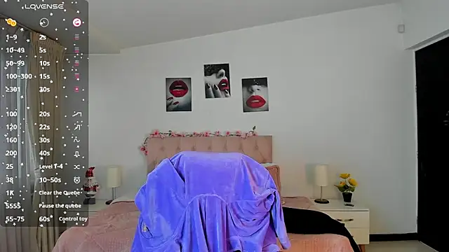 Snapshot of _Charlotte_evans_1 chatting on 23, 12, 2024 Charlotte evans 1 online show from 23, 12, 2024