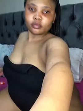 Anaelle24 online show from 5, 5, 2026