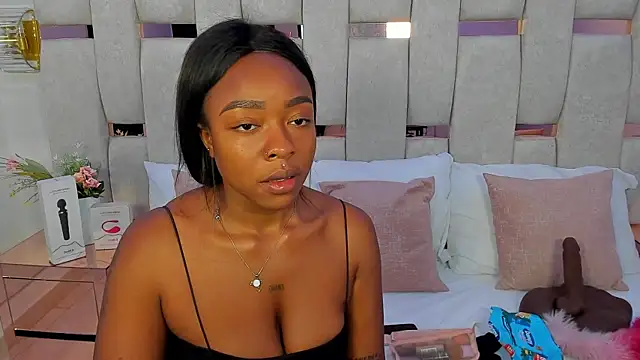 Snapshot of mia_schwarz chatting on 18, 1, 2025 mia schwarz online show from 18, 1, 2025