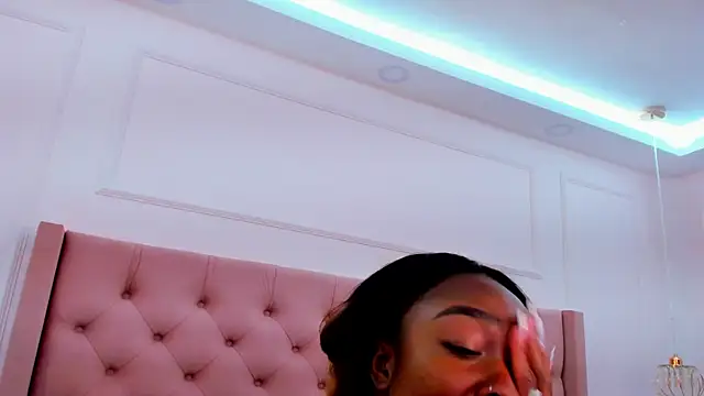 Snapshot of mia_schwarz chatting on 17, 9, 2025 mia schwarz online show from 17, 9, 2025