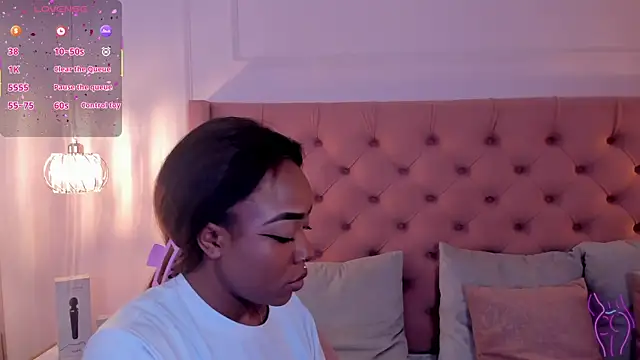 Snapshot of mia_schwarz chatting on 19, 9, 2025 mia schwarz online show from 19, 9, 2025