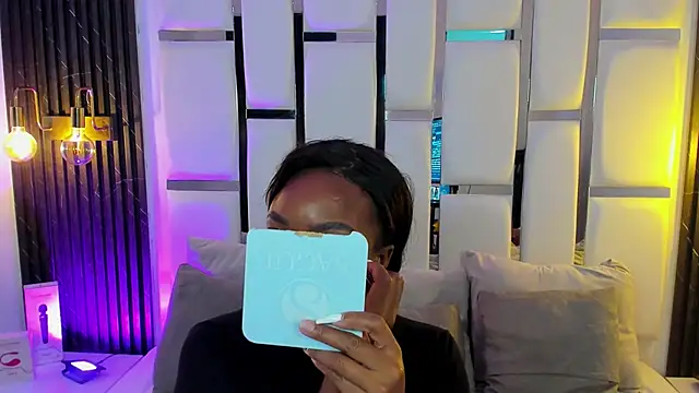 Snapshot of mia_schwarz chatting on 22, 10, 2025 mia schwarz online show from 22, 10, 2025