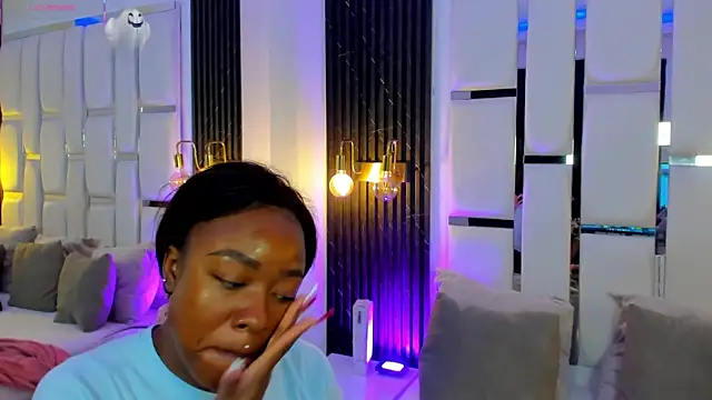 Snapshot of mia_schwarz chatting on 29, 10, 2025 mia schwarz online show from 29, 10, 2025