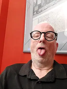 Greyhound70 online show from 22, 2, 2026