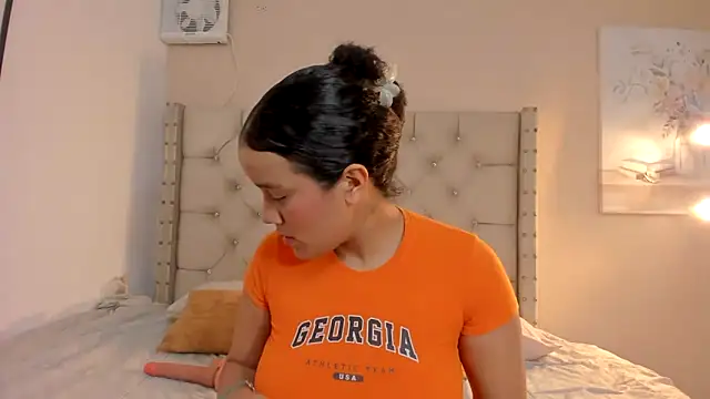 vanesasexyhot21 online show from 25, 9, 2025