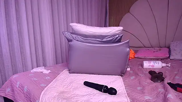 aisha sh online show from 11, 5, 2026