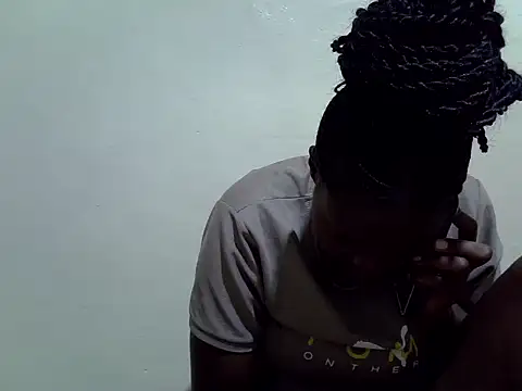 pretty tallgirl online show from 28, 7, 2026