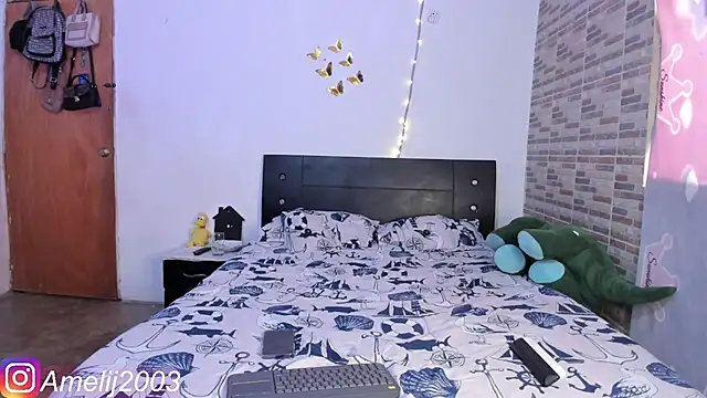 Snapshot of _Amelia_Johns_ chatting on 7, 2, 2025 Amelia Johns online show from 7, 2, 2025