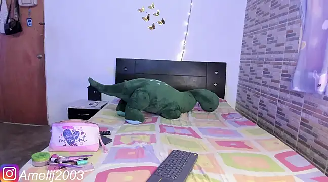 Snapshot of _Amelia_Johns_ chatting on 3, 3, 2025 Amelia Johns online show from 3, 3, 2025