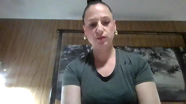 Audrey hotty online show from 9, 9, 2025