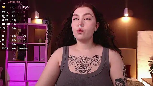 Arizonaa Muse online show from 28, 2, 2025