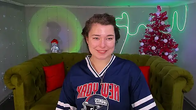 Snapshot of _Sun_Shy_ chatting on 21, 12, 2024  Sun Shy  online show from 21, 12, 2024
