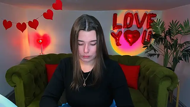 Snapshot of _Sun_Shy_ chatting on 1, 3, 2025  Sun Shy  online show from 1, 3, 2025