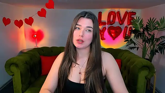 Snapshot of _Sun_Shy_ chatting on 1, 3, 2025  Sun Shy  online show from 1, 3, 2025