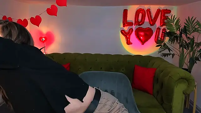 Snapshot of _Sun_Shy_ chatting on 7, 3, 2025  Sun Shy  online show from 7, 3, 2025