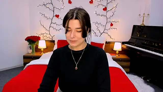 Snapshot of _Sun_Shy_ chatting on 28, 9, 2025  Sun Shy  online show from 28, 9, 2025