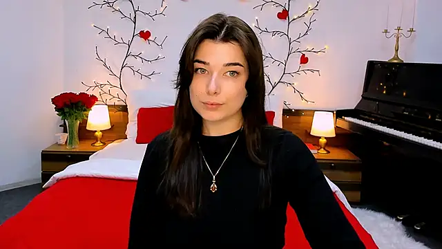Snapshot of _Sun_Shy_ chatting on 29, 9, 2025  Sun Shy  online show from 29, 9, 2025