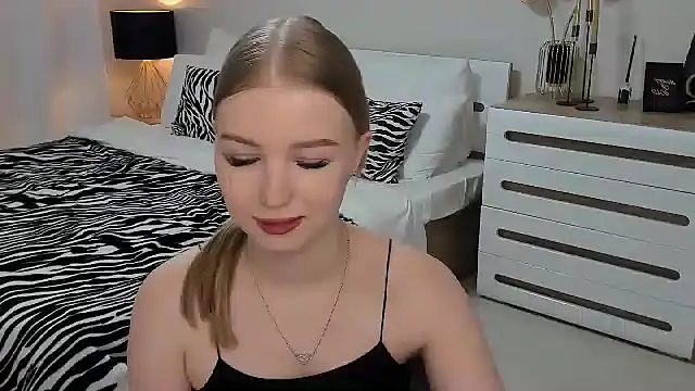 shy  lady online show from 20, 3, 2025