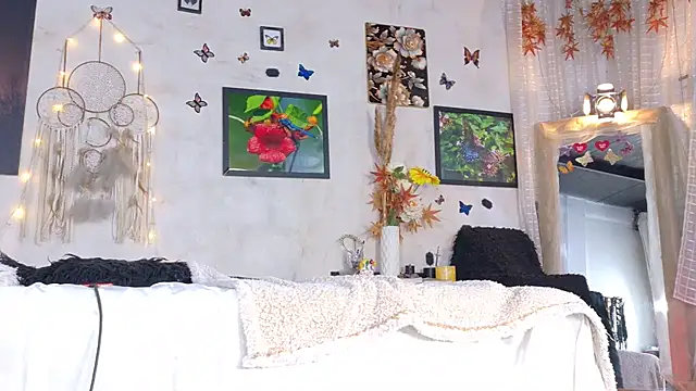Snapshot of Kyara_Queen chatting on 29, 7, 2026 Kyara Queen online show from 29, 7, 2026