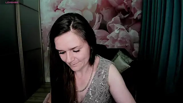 AriaGray online show from 2, 7, 2026