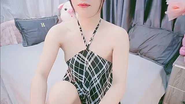 Snapshot of LY_26 chatting on 23, 2, 2025 LY 26 online show from 23, 2, 2025