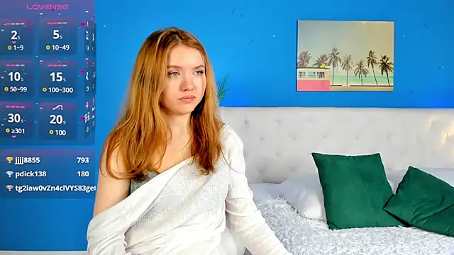 Snapshot of Eva__Lewis chatting on 18, 3, 2025 Eva  Lewis online show from 18, 3, 2025
