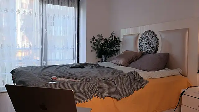 Snapshot of my_lina chatting on 9, 1, 2025 my lina online show from 9, 1, 2025