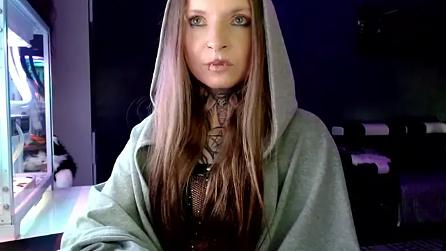 InesGold online show from 27, 2, 2025