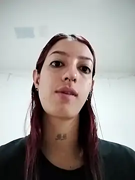 Abbyjonhson   online show from 28, 9, 2025