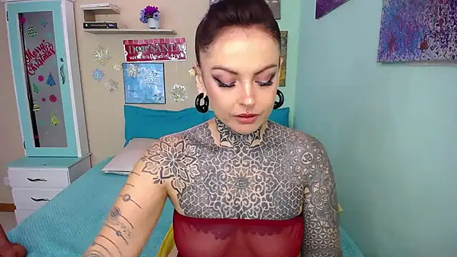 LolaRouse online show from 23, 12, 2024