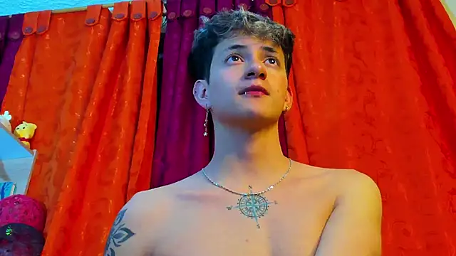 GabyThoms online show from 18, 3, 2025