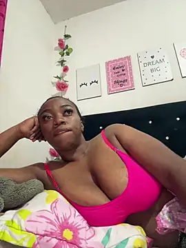 CiaraEbony online show from 25, 4, 2026