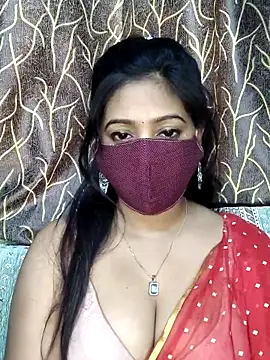 Snapshot of Monalisha_G chatting on 8, 6, 2026 Monalisha G online show from 8, 6, 2026