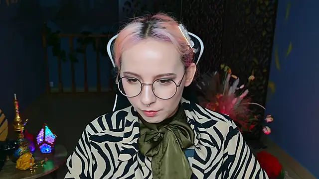 JasmineMilko online show from 21, 2, 2025